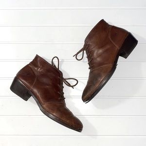 Frye Vintage Lace Up Ankle Heel Boot